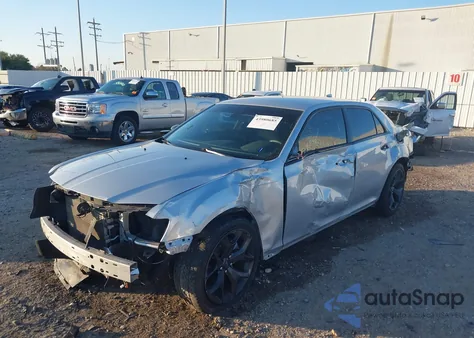 2023 Chrysler 300 Touring из США, поврежденный, VIN 2C3CCAAG9PH616716